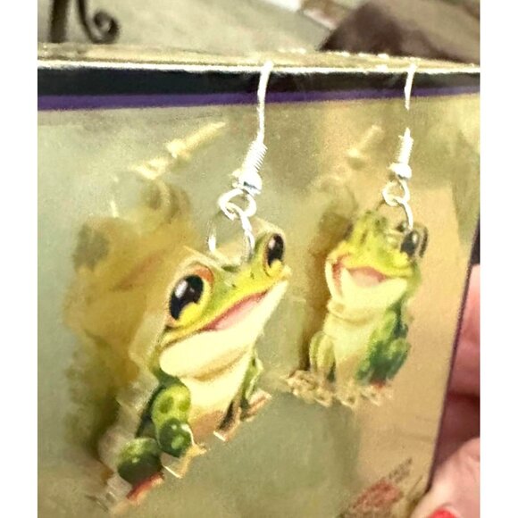 Frog Earrings New Dangle Hooks Green Double Sided Horny Toad Jeremiah Bu… - Picture 6 of 12
